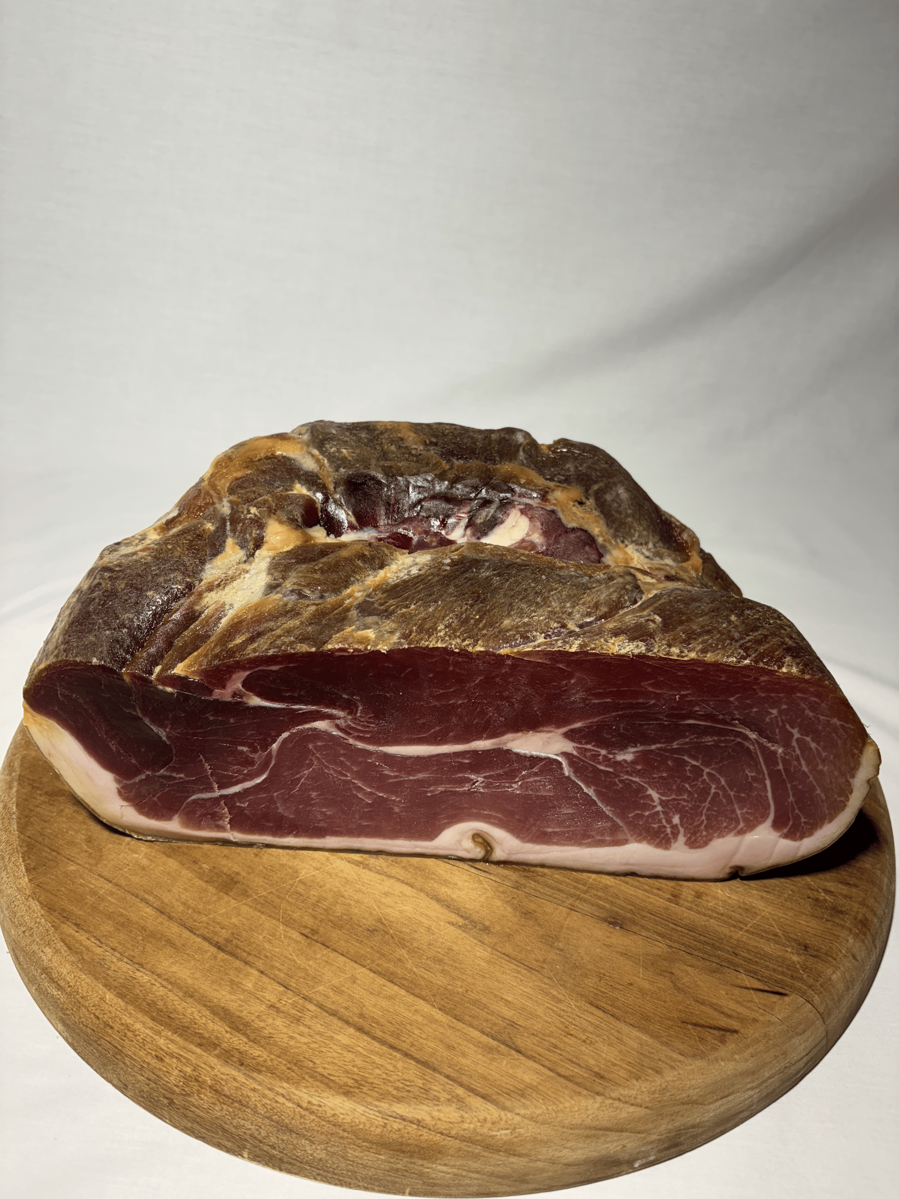 1/2 jambon de Bayonne IGP – Partie haute (affiné 14 mois)